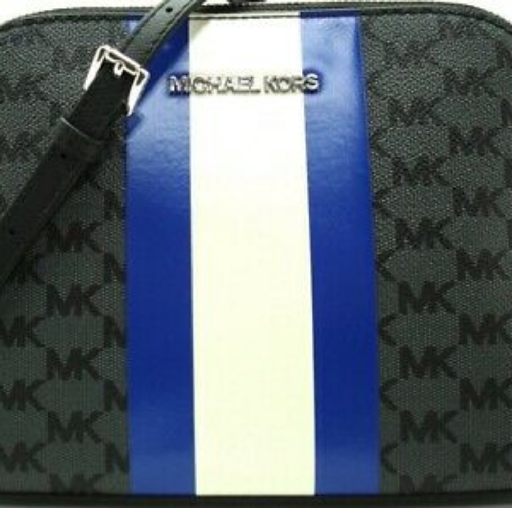 Michael Kors Crossbody - Picture 2 of 6